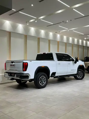 2025 GMC SIERRA 照片 4