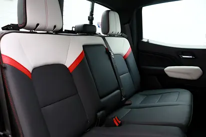2024 GMC CANYON 缩略图 18