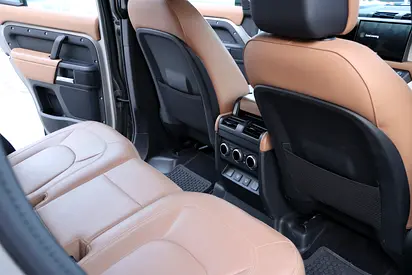 2025 LAND Rover DEFENDER 缩略图 17