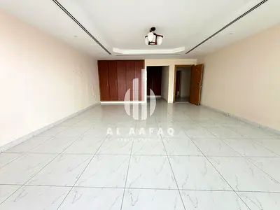 Spacious 5BHK Duplex | All Master Bedrooms| Free Parking |