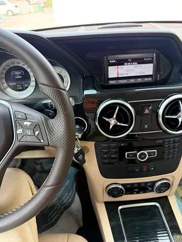 صورة 11 لـ 2014 Mercedes-BENZ GLK