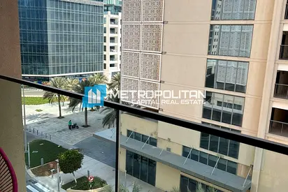 1BR w/ Balcony | Beach Access | Well Maintained