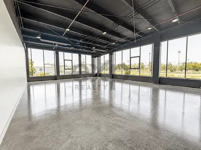 Prime Location | Free Parking | Bills Included