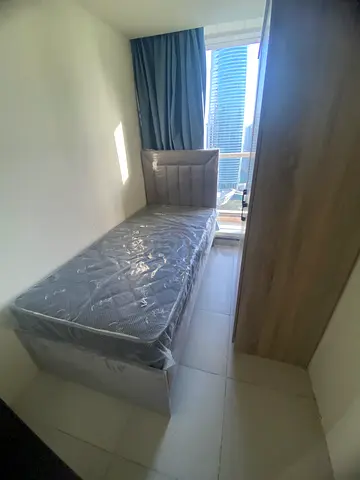 Private Room with Window – JLT for 1700📍