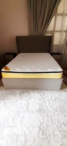 Bedroom for sale with cabinets and drawers rarely used