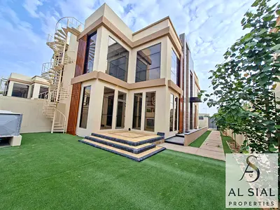 Spacious! 5 bedroom villa big hall majlis brand new villa al goez sharjah