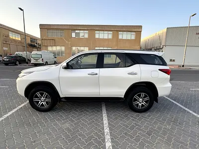 2020 Toyota FORTUNER 照片 4