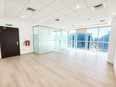 CANAL VIEWS | PARTITIONED | FITTED | HIGH FLOOR