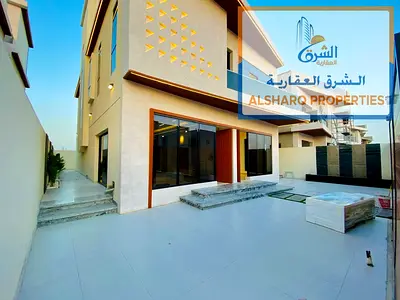 فيلا -اول ساكن-6غرف ومجلس واسع-صالة كبيرة-مسبح خاص-تشطيبات ممتازة