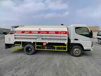 Mistubishi Canter 2009 1500 Gallon