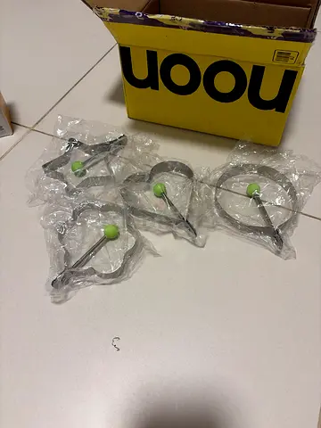 BRAND NEW Egg Moulders 4x (Star,Heart,Circle, and flower)