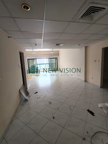 12 Payments | Al Noor Mosque | Khalid Lake Corniche | Maid Room | Wardrobes | Cheque Deposit
