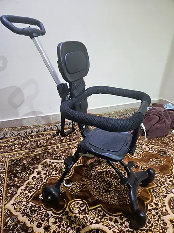 Lightweight foldable baby stroller / pram frame - used, good condition