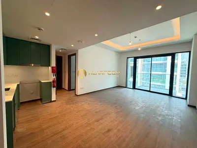 1Bedroom | Community Living | Skyline View | Open-Plan Layout