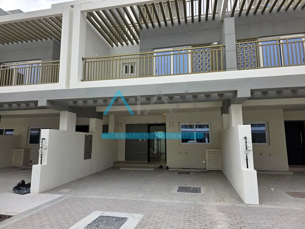 4BR Villa | Multiple Balconies | Verona, DAMAC Hills 2