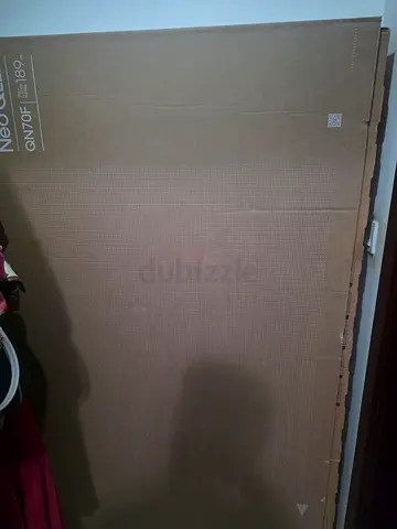 Empty cartoon 75 intch samsung tv