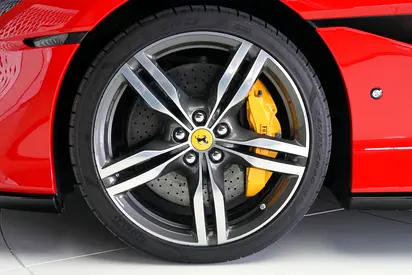 2023 Ferrari PORTOFINO — миниатюра 7