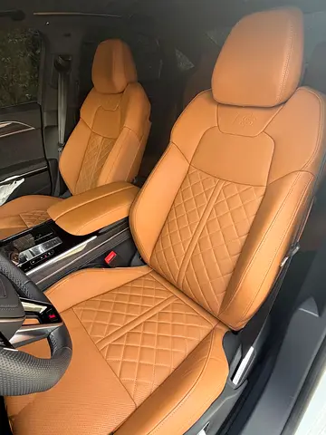 2025 AUDI S8 照片 10