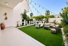 Fully Furnished | Single Row | Upgraded
