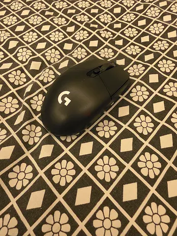 Logitech G305 Gaming Mouse Lightspeed Wireless
