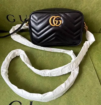 Gucci Mini GG Marmont Camera Shoulder Bag in Matelasse Leather Black
