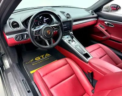 صورة 8 لـ 2023 Porsche 718