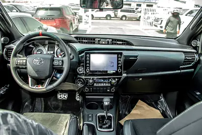 2026 Toyota HILUX 照片 12