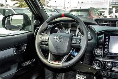 2026 Toyota HILUX 照片 9