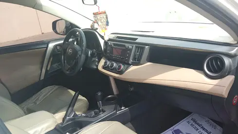 صورة 6 لـ 2015 Toyota RAV 4