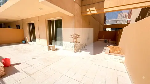 Huge Outdoor Space | Premium Apartment | Budget Friendly