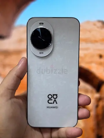 Huawei smartphone with circular camera module - good condition