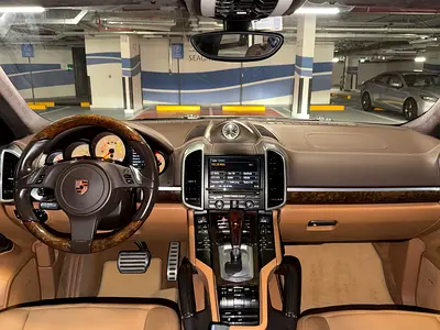 2013 Porsche CAYENNE 缩略图 4