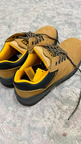 BRAND NEW ( CAT ) safety engineering pair of shoes