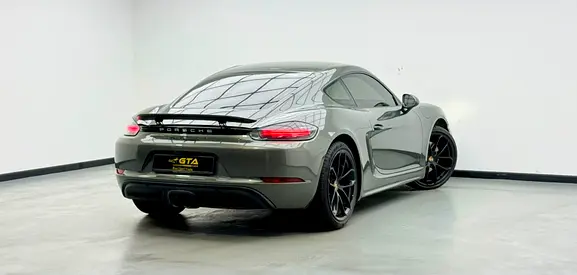 صورة 6 لـ 2023 Porsche 718