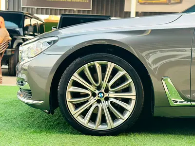 صورة 5 لـ 2017 BMW 7-SERIES