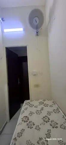 Single Partition for Rent 650 aed Only All Included