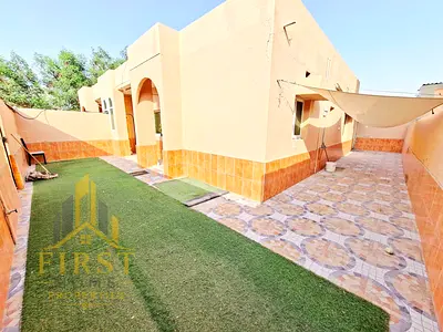 SPACIOUS 2 BEDROOM HALL VILLA JUST 50K READY TO MOVE COURTUARD AREA