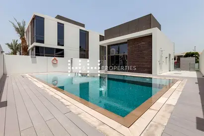 Contemporary 3BR Villa - Maintenance Included