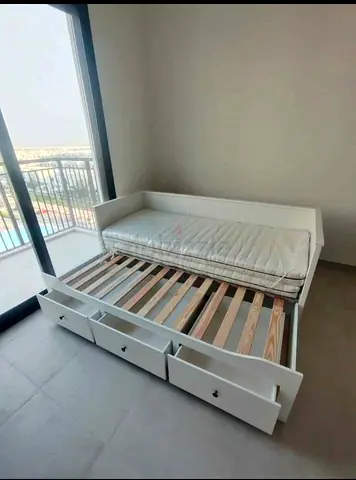 IKEA Hamnes day bed with 2 mattress