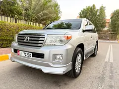 Toyota Land Cruiser VXR 2014 | GCC Specs | V8 Engine | Pristine Condition
