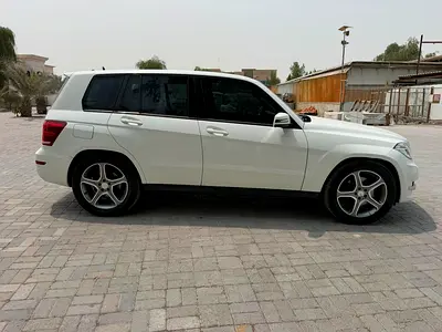 صورة 9 لـ 2014 Mercedes-BENZ GLK