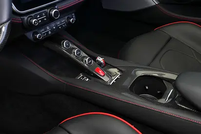 2023 Ferrari PORTOFINO — миниатюра 10