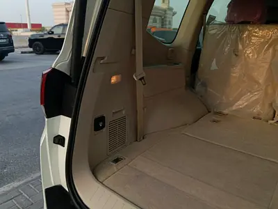 2025 Toyota LAND CRUISER — миниатюра 16