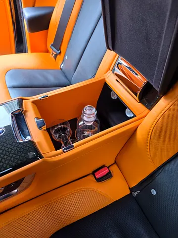 2021 ROLLS-ROYCE CULLINAN 缩略图 7