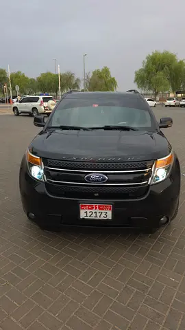 Well Maintained Ford Explorer XLT 2012 - Japanese Specs