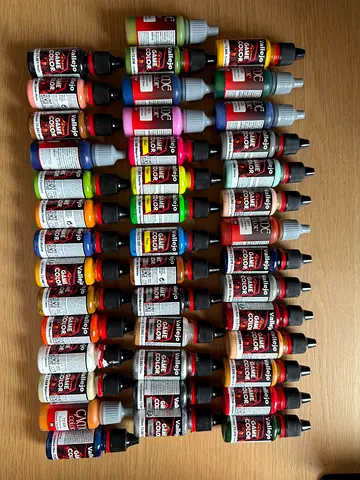 Vallejo Warhammer/Games Workshop acrylic paints & inks