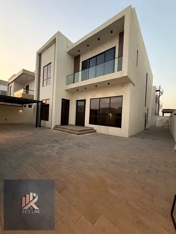 HOT DEAL | LUXURY 5BR VILLA | PRIVATE POOL | FREE HOLDHOT DEAL | LUXURY 5BR VILLA | PRIVATE POOL | FREE HOLD