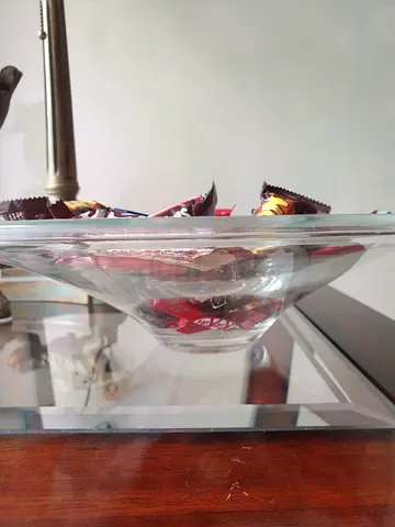 Clear Glass Serving Bowl / Centerpiece - Medium Size, 45 cm
