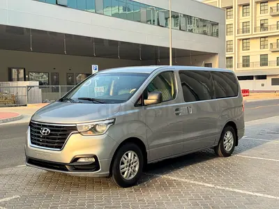 Hyundai H1 2019 GCC Specs - Well Maintained 12-Seater