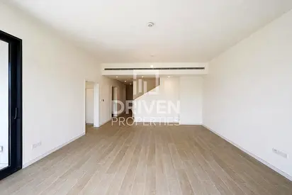 Brand New | Single Row | Close To Amenities